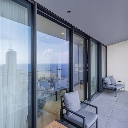 Mercury Tower 14th Level View Апартаменты Сент Джулианс